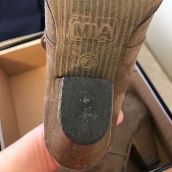 Booties - Picture 10 of 12